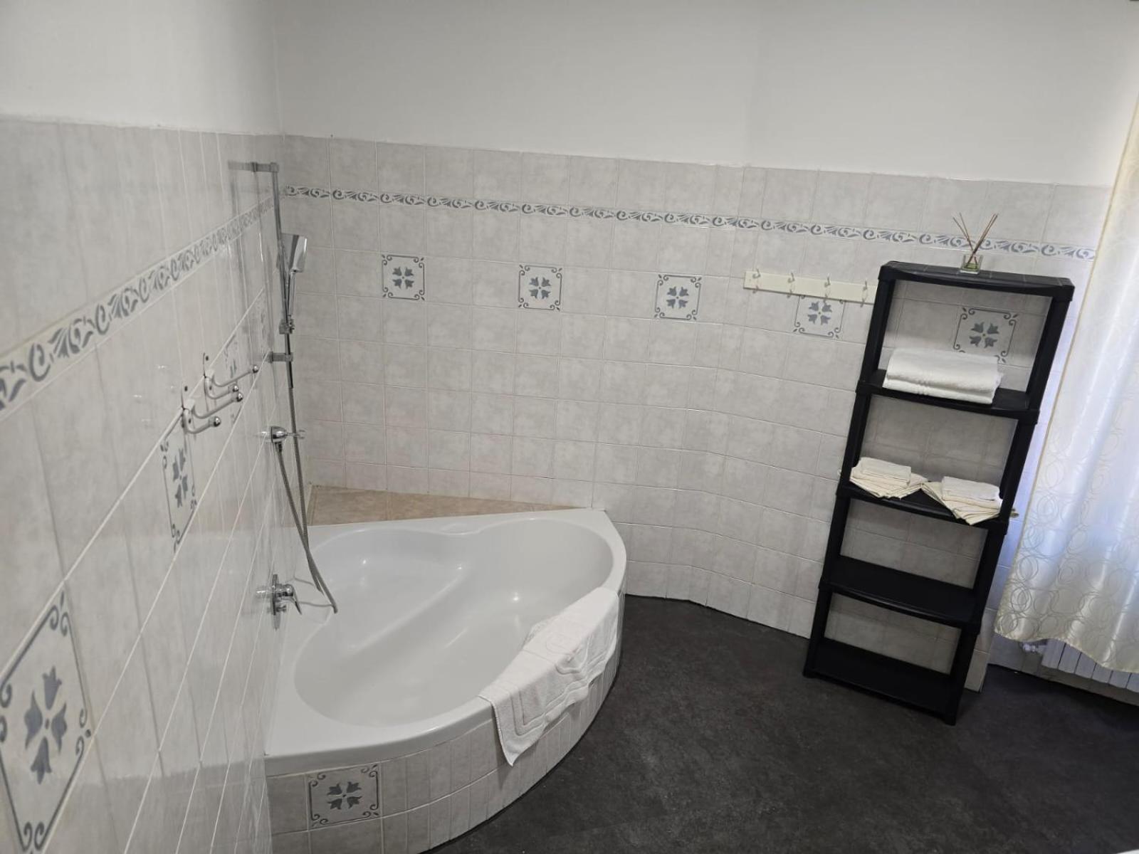 Home Anisia Paderno d'Adda Extérieur photo